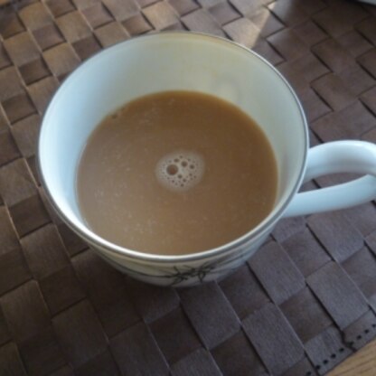 朝の一杯に♪
黒糖でほっと温まる～！
今日も一日がんばるぞ♪
素敵コーヒー、ごちそうさまでした（＾＾）